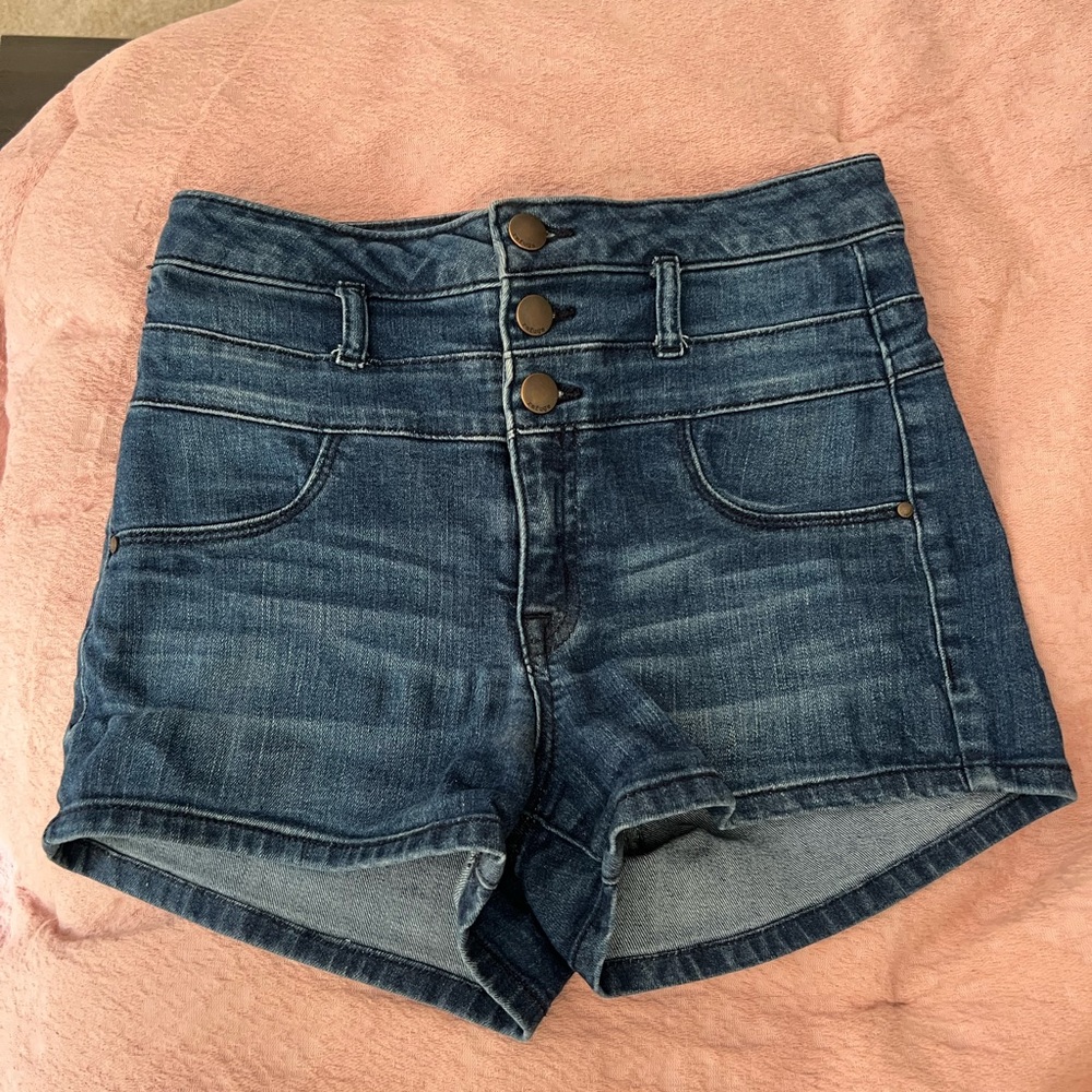 Refuge high rise dark wash Jean shorts